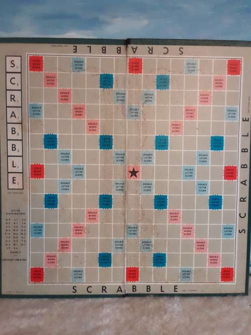 SCRABBLE!! Original Vintage Board Game!! Think Load-shedding evenings!!