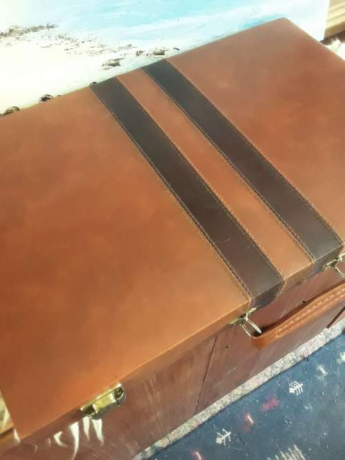 Vintage BACKGAMMON GAME complete in Original carry case!!