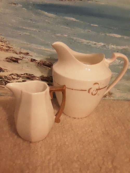 Pretty! 2 Vintage Porcelain *CREAMERS* ~ 1 Bid for both!
