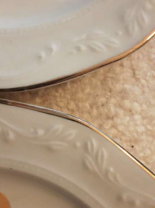 2 Prestigious Vintage *HUGENOT ROYALE* Sideplates *Excellent condition! ~ 1 Bid!!