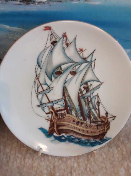 FOR the COLLECTORS!! *SHIP THEME* for Display ~ Model of VICTORIAN ship + Wall plate ~1 Bid!!