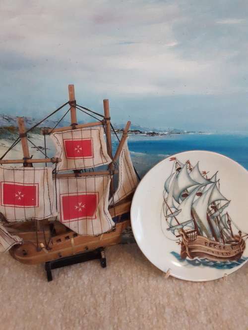 FOR the COLLECTORS!! *SHIP THEME* for Display ~ Model of VICTORIAN ship + Wall plate ~1 Bid!!