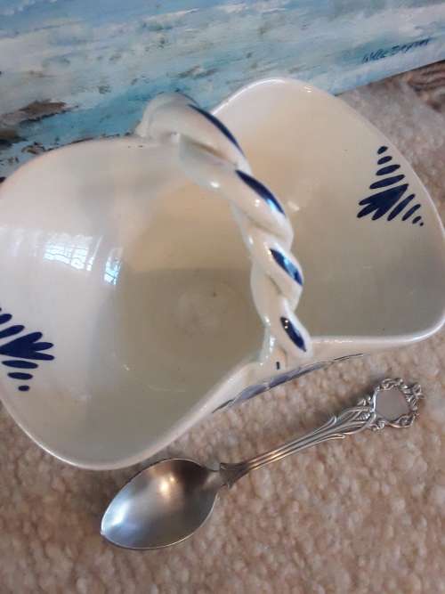 GORGEOUS!! vintage Genuine *DELFT* Blue and White BASKET with Free little spoon!!