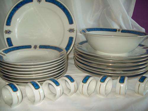 **BEAUTIFUL *Royal Windsor * 25piece PART DINNER SET**- CRAZY R1!!