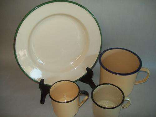 JOBLOT 4YELLOW VINTAGE ENAMELWARE including  LARGE Mug!!