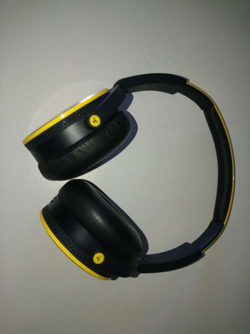 AKG Y50 headphones in original box