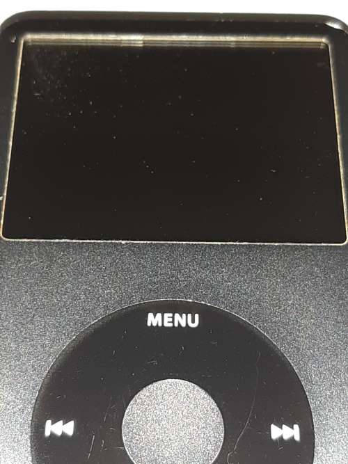 iPod Classic 160GB with some issues.