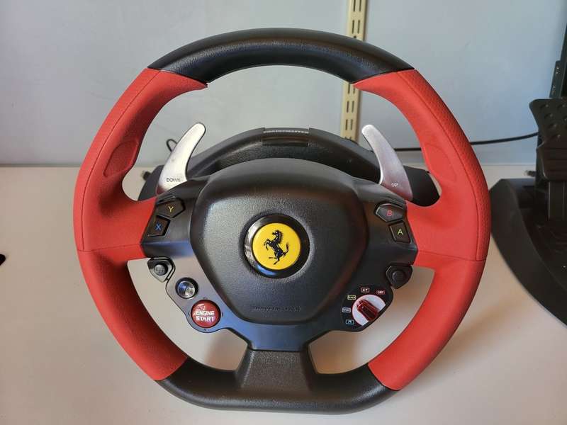 Thrustmaster Ferrari 458 Spider Racing Wheel for Xbox One - Series S/X - LEFT SHIFTER NOT WORKING!