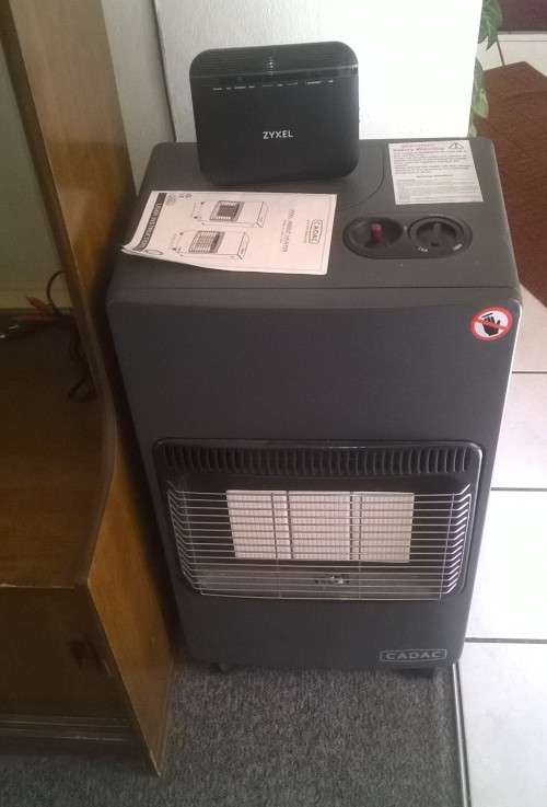CADAC HEATER. MODEL 943. Roll Around Heater. Brand new!