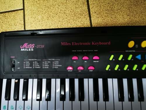 MILES 44 Key Children`s Electric Music Keyboard Piano for Beginners and Kids...