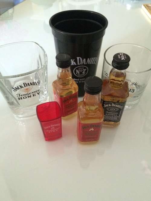 Jack Daniel's Tennessee Whiskey - Lot - Bid forr All