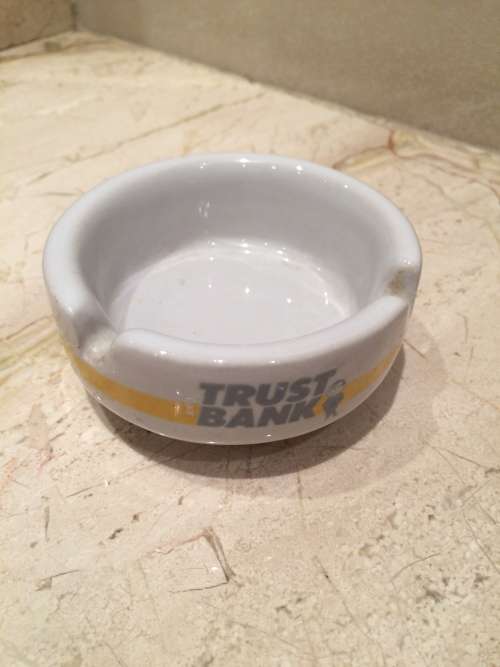 Mini Trust Bank Cigarette Ashtray - Brands and Logos of Yesteryear