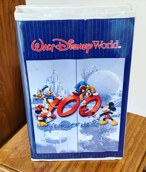 Collectible VHS - Walt Disney World - 100 Years Of Magic