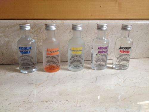 Absolut Vodka -  5 x 50ml Miniature Bottles - Assorted Flavours - Bid for 5 (RARE BOTTLES)