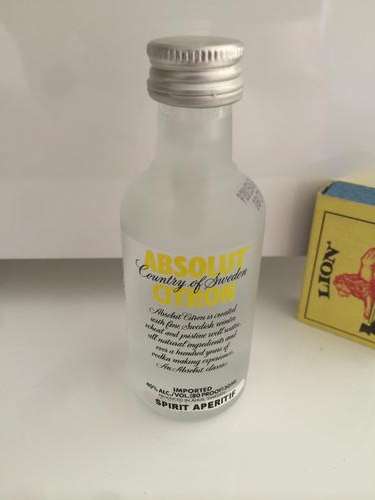 50ml Miniature Bottle - Absolut Citron - Glass Bottle