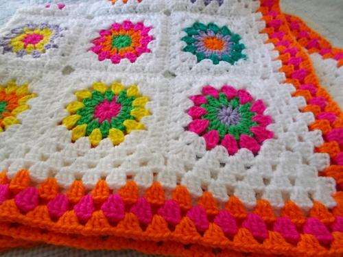 Bright and BEAUTIFUL!  Crochet Baby Throw