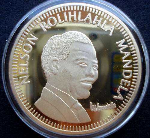 1oz. NELSON MANDELA,10 YEARS FREEDOM GOLD CLAD COIN!!!!! SIGNED !!!!