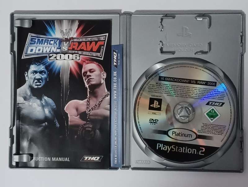 PS2 WWE SMACKDOWN VS RAW 2006 PLATINUM