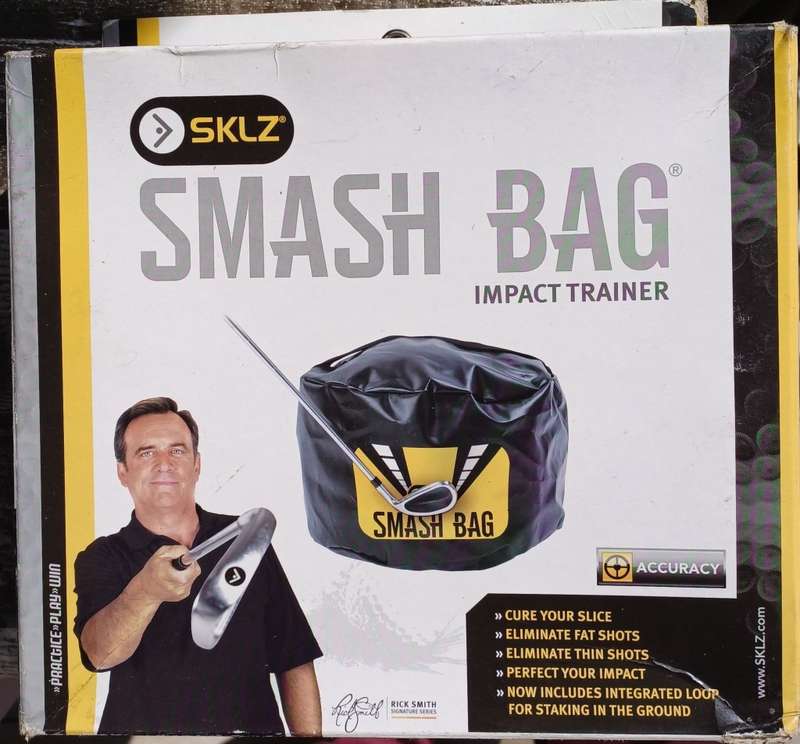 SKLZ Smash Bag Golf Swing Trainer Black (never opened / box is damaged)