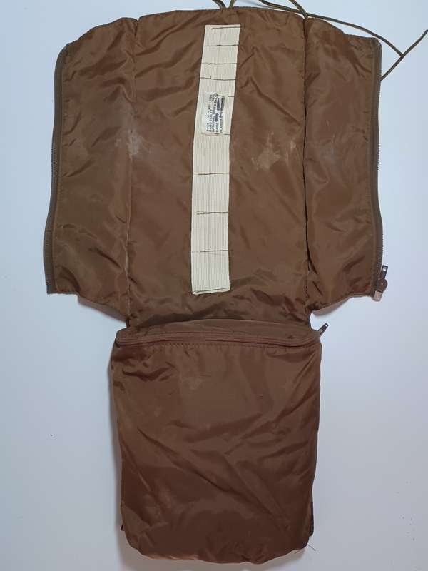 8465 SADF toiletry bag