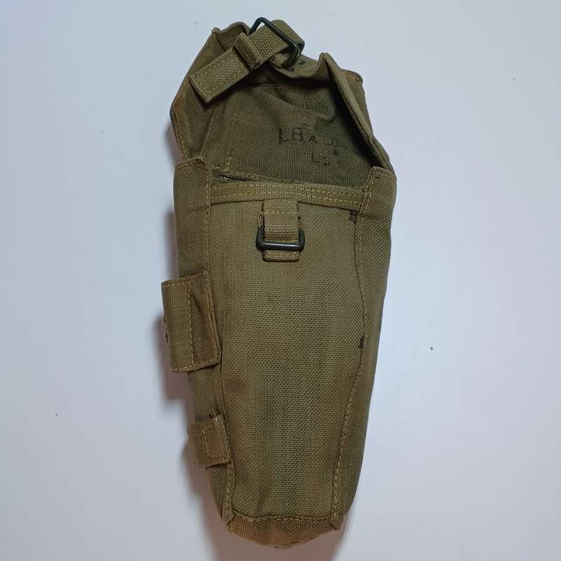 Vintage Canvas Ammo Pouch with Bayonet Fixing