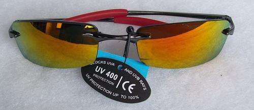1 Pair of Sunglasses - (400uv protection)