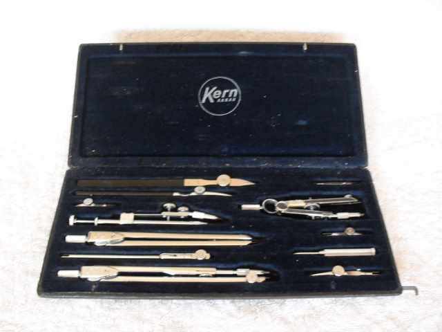 Kern Swiss 12pc Compass set