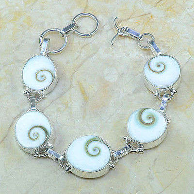 SUPERB SHIVA SHELL BRACELET