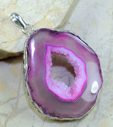 SPECTACULAR DRUZY PENDANT
