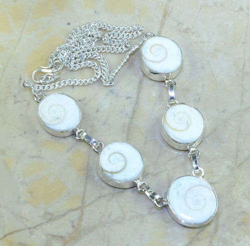 UNIQUE SHIVA SHELL NECKLACE
