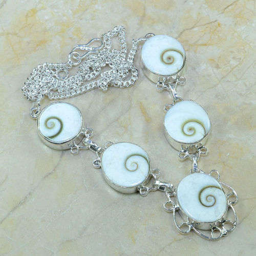 CLASSIC SHIVA SHELL NECKLACE
