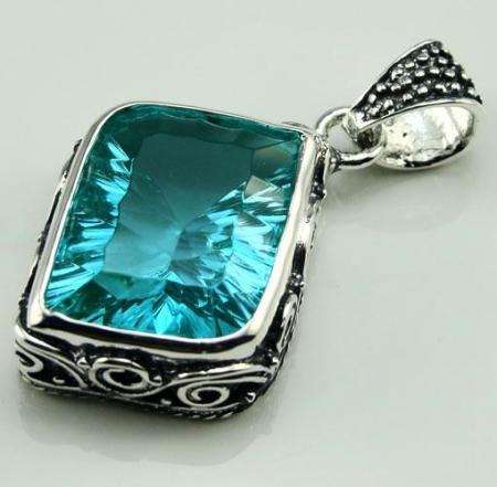 GOREOUS GREEN AMETHYST -(PRASIOLITE) PENDANT 44CT SILVER