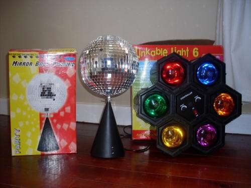 Linkable disco lights and mirror ball set.