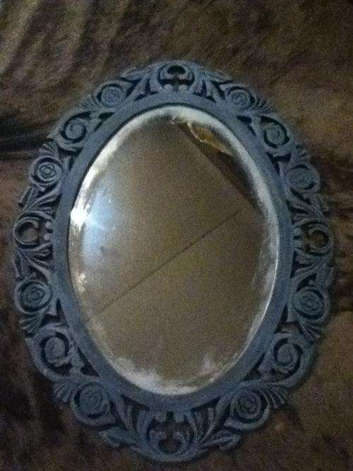 BIG BIG SALE!!!               DECORATIVE WOODEN FRAME DISTRESSED WITH GREY