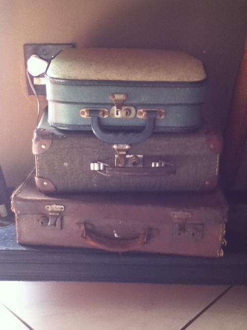VINTAGE SUITCASE -  ONLY 1 LEATHER ONE LEFT!!