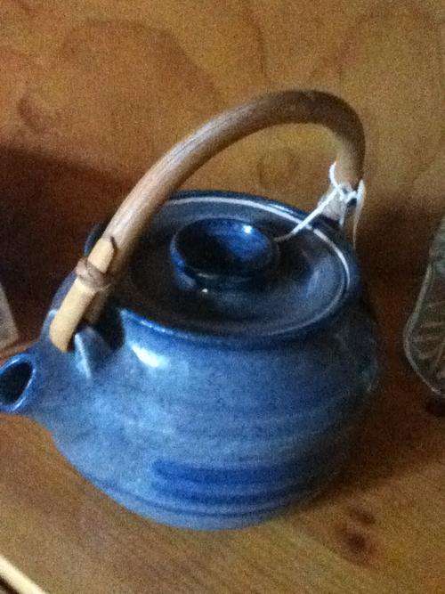 POTTERY TEA POT WITH BAMBOO HANDLE