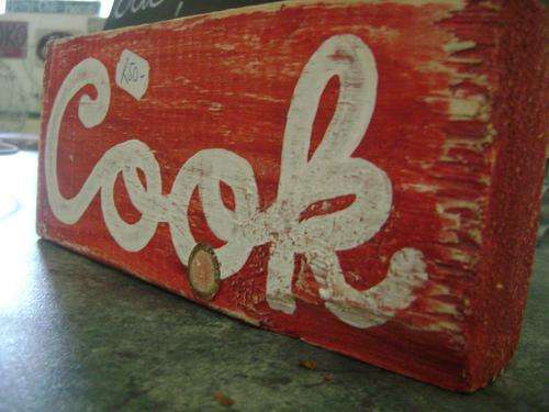 COOK - RETRO LOOKING SHABBY CHIC SIGN