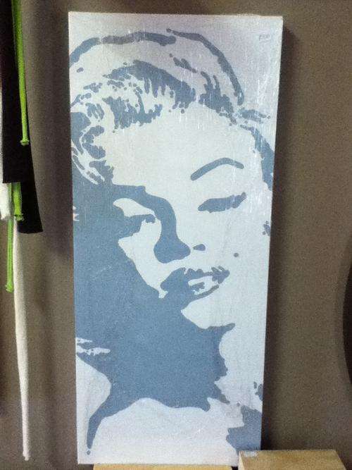 MARILYN MONROE SILHOUETTE ON STRETCHED CANVAS PAINTED IN ACRYLICS