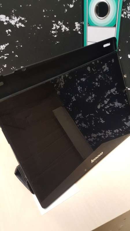 Lenovo idea Tab + Cover