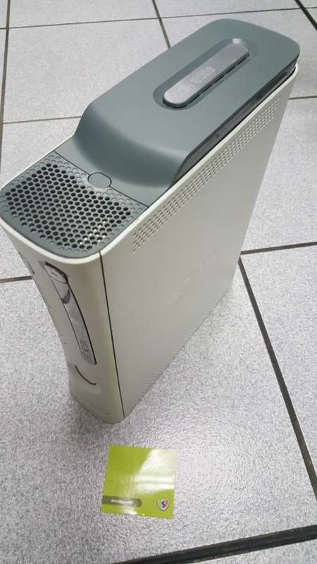 Xbox 360 60GB