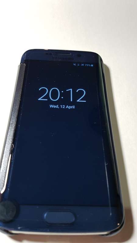 *GOOD Condition* Samsung Galaxy S6 Edge, 64GB + Flip COVER & Accessories