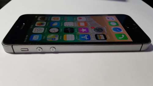 Apple iPhone SE 16GB