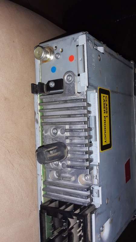 BLAUPUNKT CAR CD PLAYER