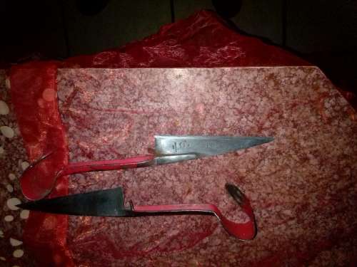 TWO HALF SHEEP SHEAR SCISSORS