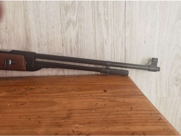 AIR RIFLE