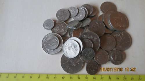 bag of South African nickel coins, 7xR1,1x50c,13x20c,10x10c,17x5c, as per photo