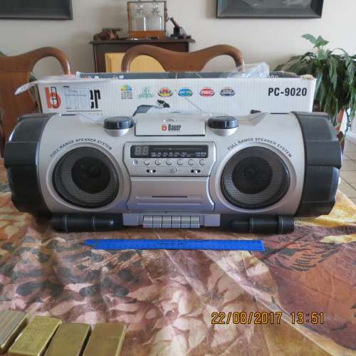 Bauer Radio,Tape and CD player,in excellent condition and in original box....., as per scan