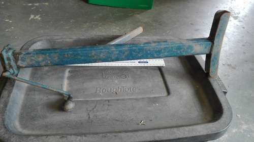vintage car jack, with handle, 53cm high, as per photos