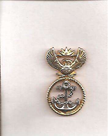 South African Navy, bi-metal collar badge, as per scan