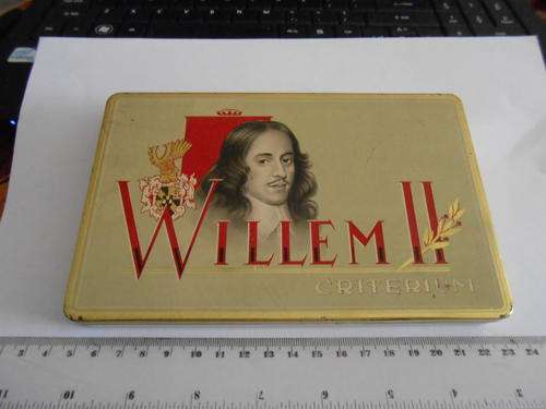 Willem criterium cigar tin, in very good condition, as per photo